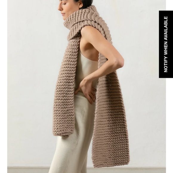 Mr.Mittens Accessories - Mr. Mittens Billie Scarf One Size Taupe Chunky 100% Wool Knit Oversized